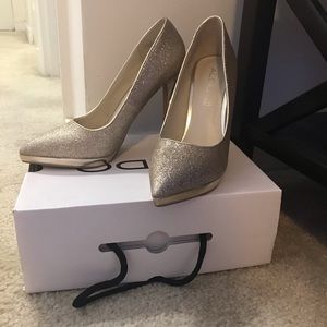 Aldo Gold Glitter Heels